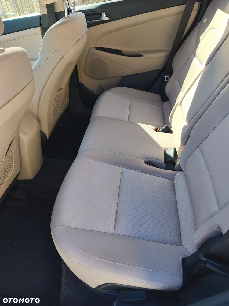 Hyundai Tucson - 8