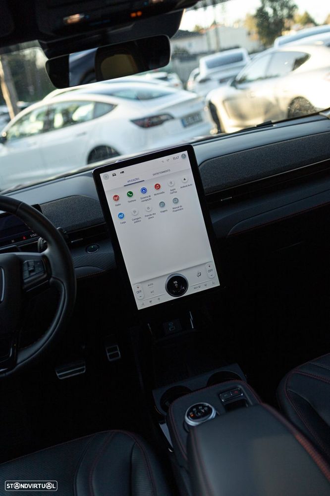 Ford Mustang Mach-E AWD PREMIUM - 33