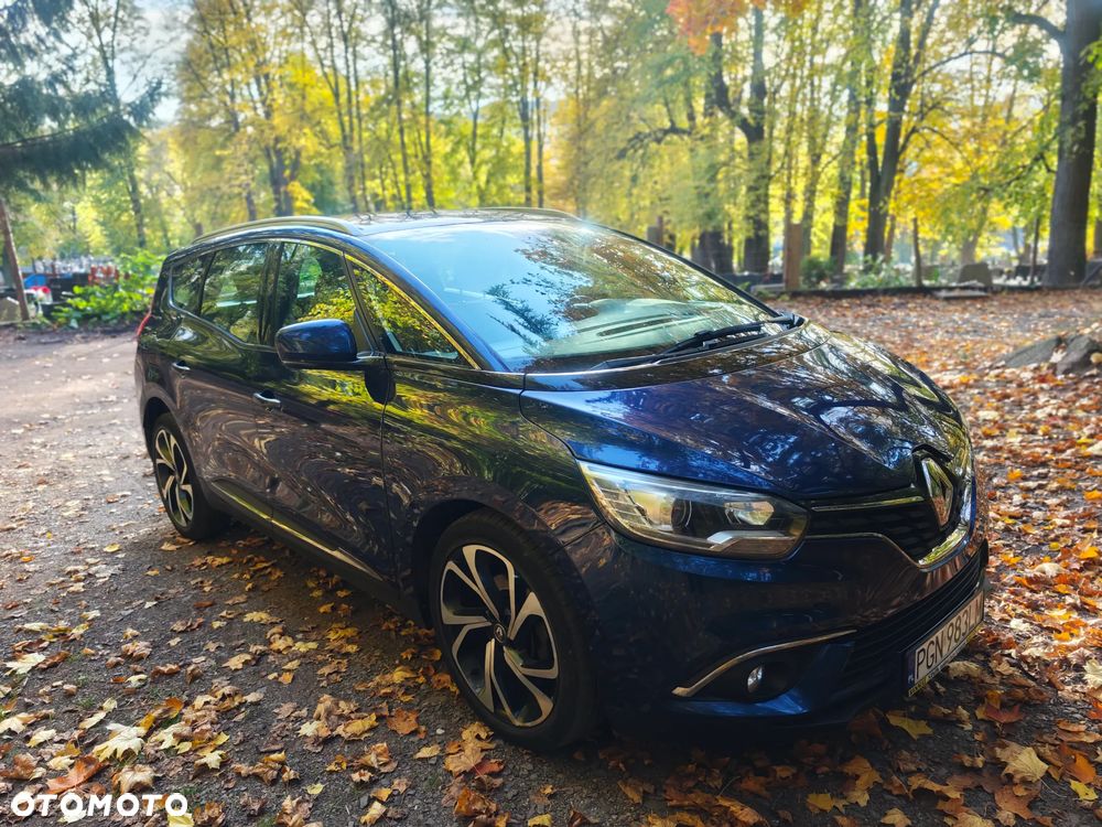 Renault Grand Scenic - 9