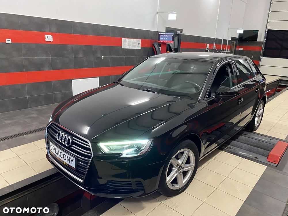 Audi A3 1.6 TDI Sportback - 2