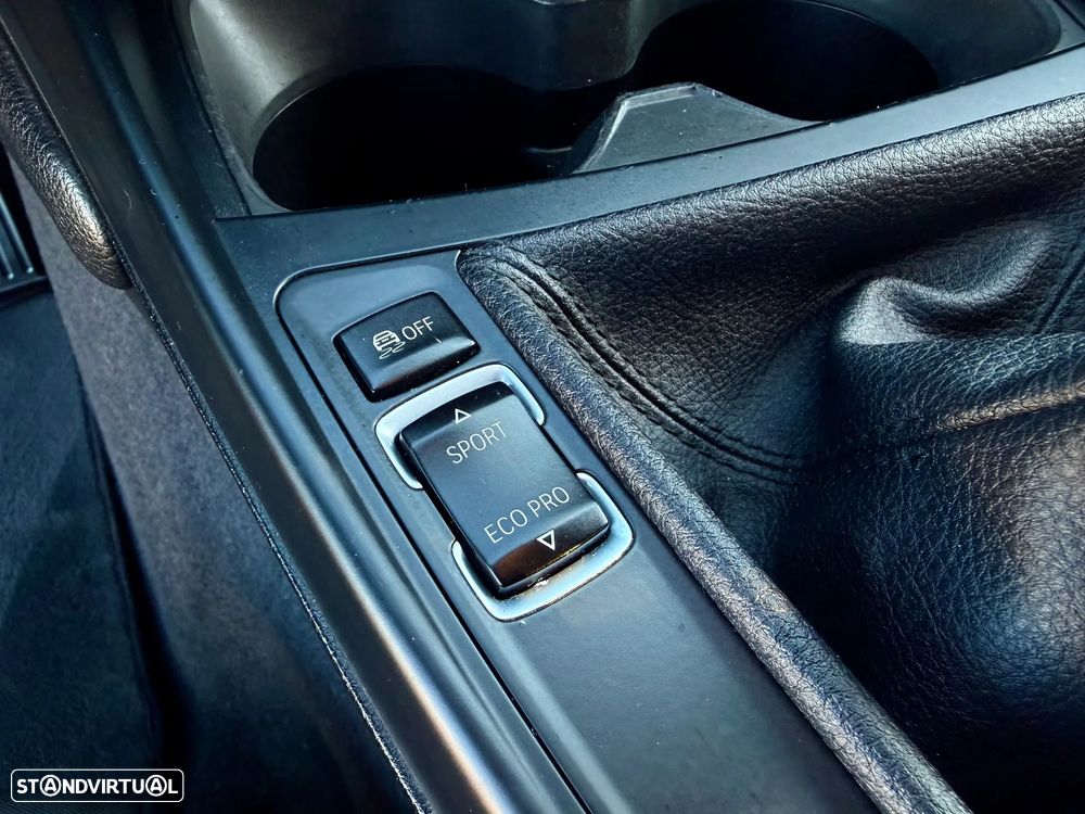 BMW 116 d EDynamics Line Sport - 29