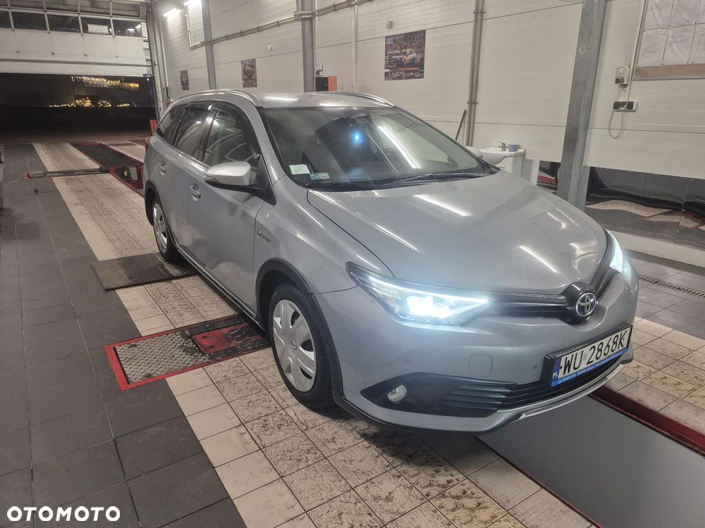 Toyota Auris Hybrid 135 Freestyle - 7