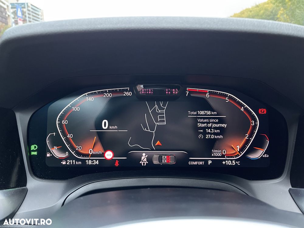 BMW Seria 3 330i AT - 20
