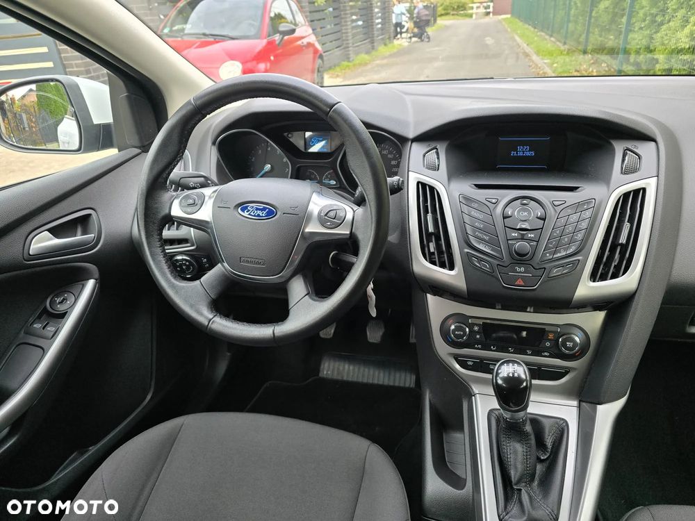 Ford Focus 1.0 EcoBoost Gold X (Edition Start) - 24