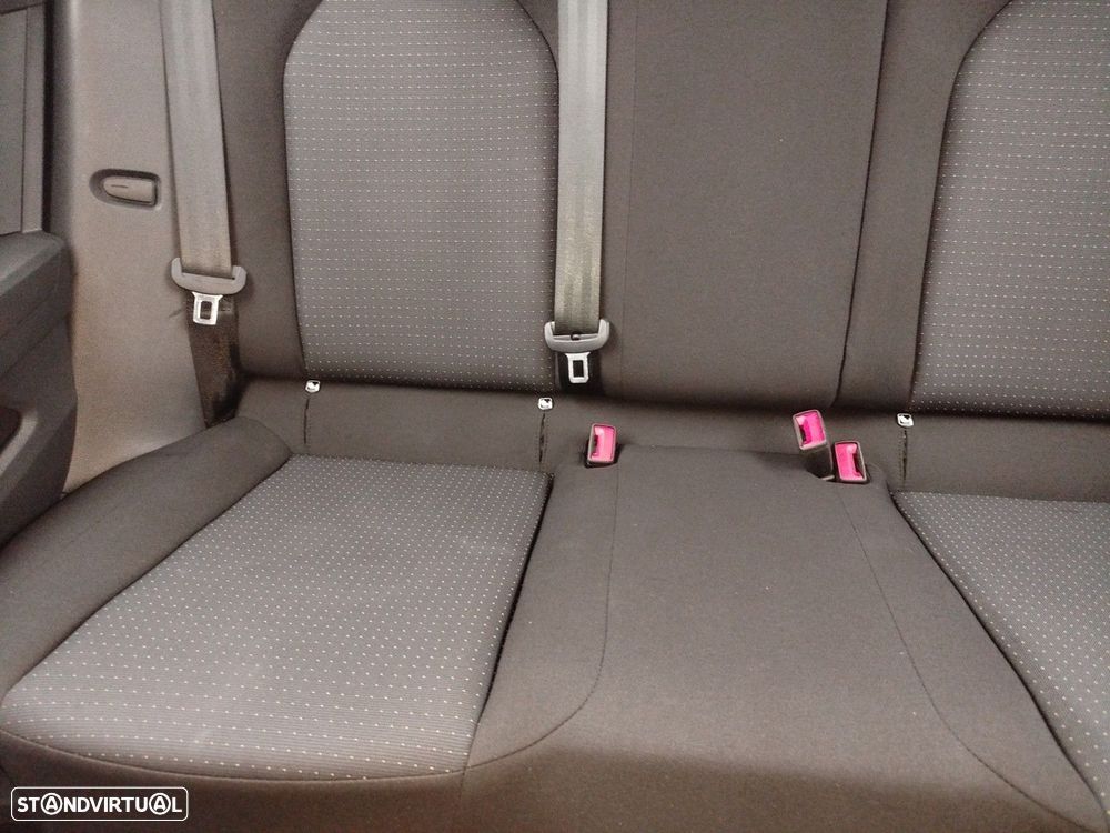 SEAT Arona 1.0 TSI Style DSG - 13