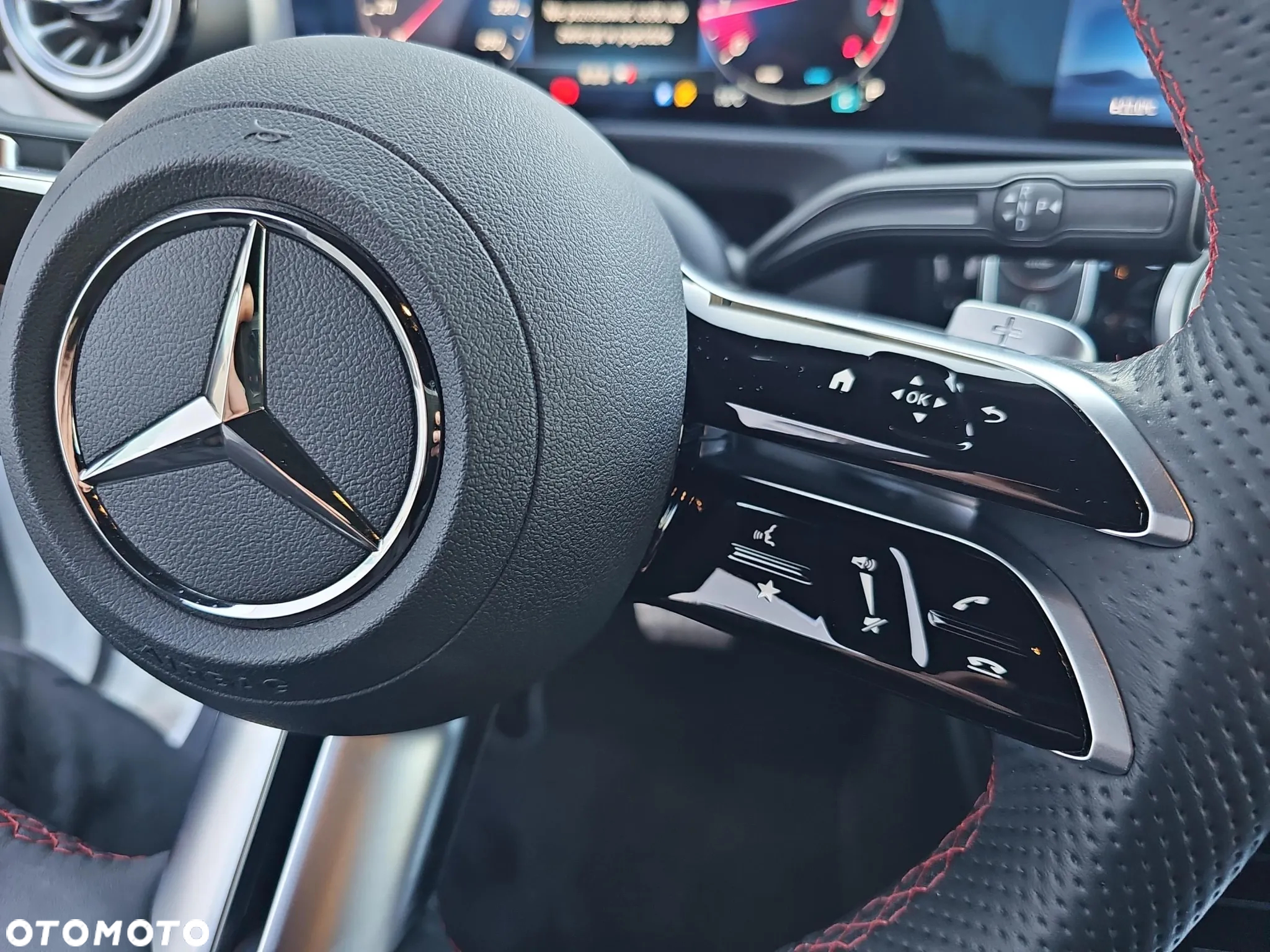Mercedes-Benz CLA 200 7G-DCT AMG Line Advanced Plus - 20