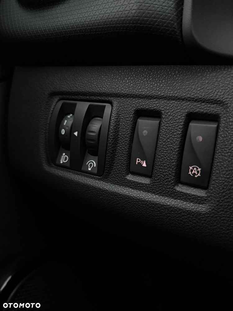 Renault Clio Energy TCe 90 Start & Stop Limited - 25