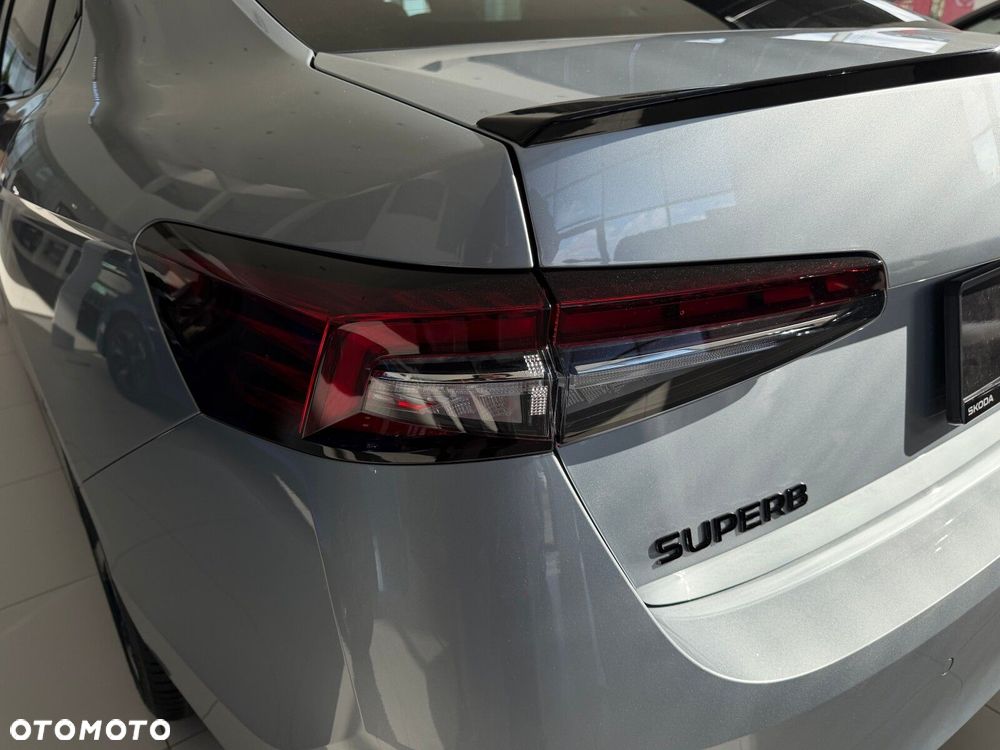 Skoda Superb 1.5 TSI mHEV Sportline DSG - 29