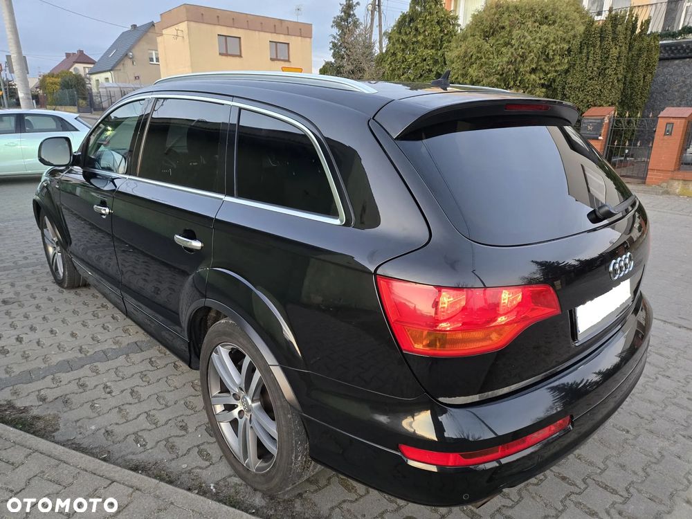 Audi Q7 - 3