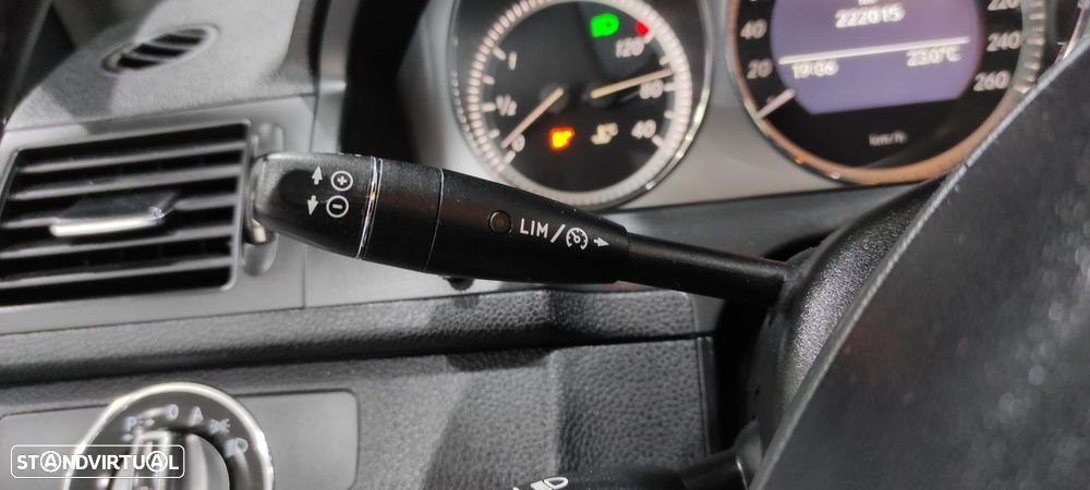 Mercedes-Benz C 220 CDi Avantgarde BlueEfficiency - 40