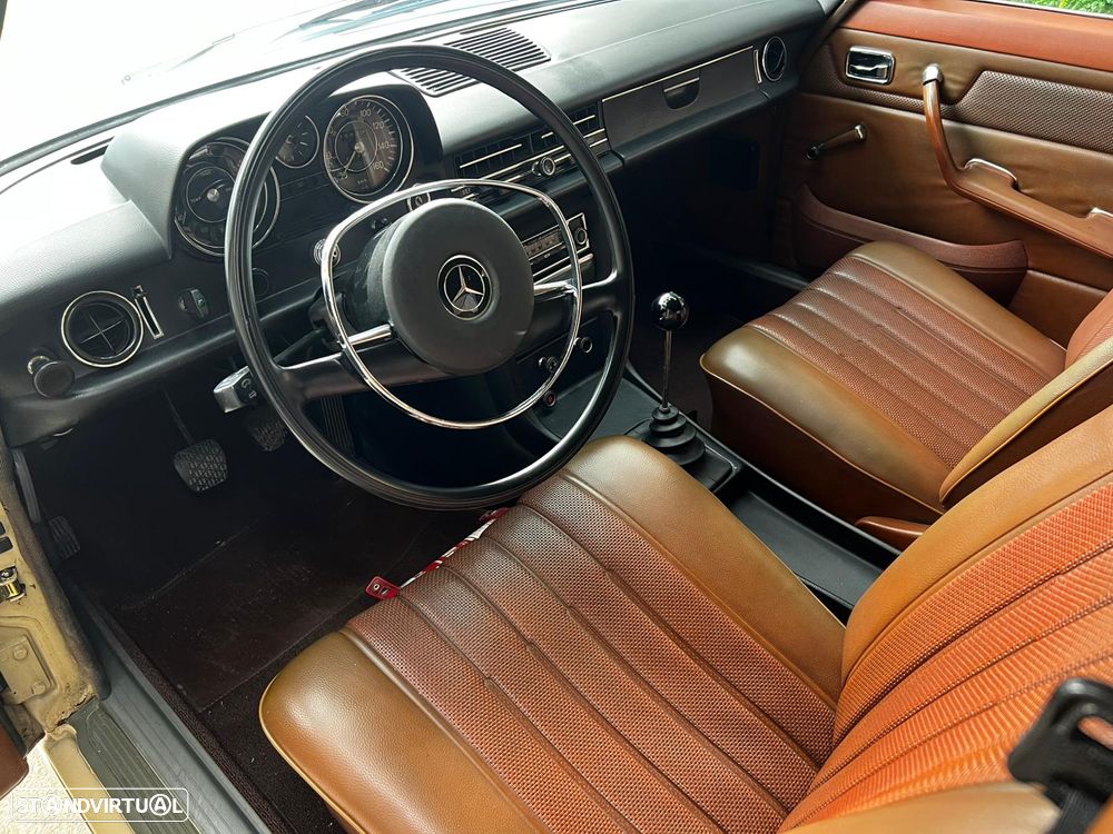 Mercedes-Benz W114/W115 (1968-1974) - 7