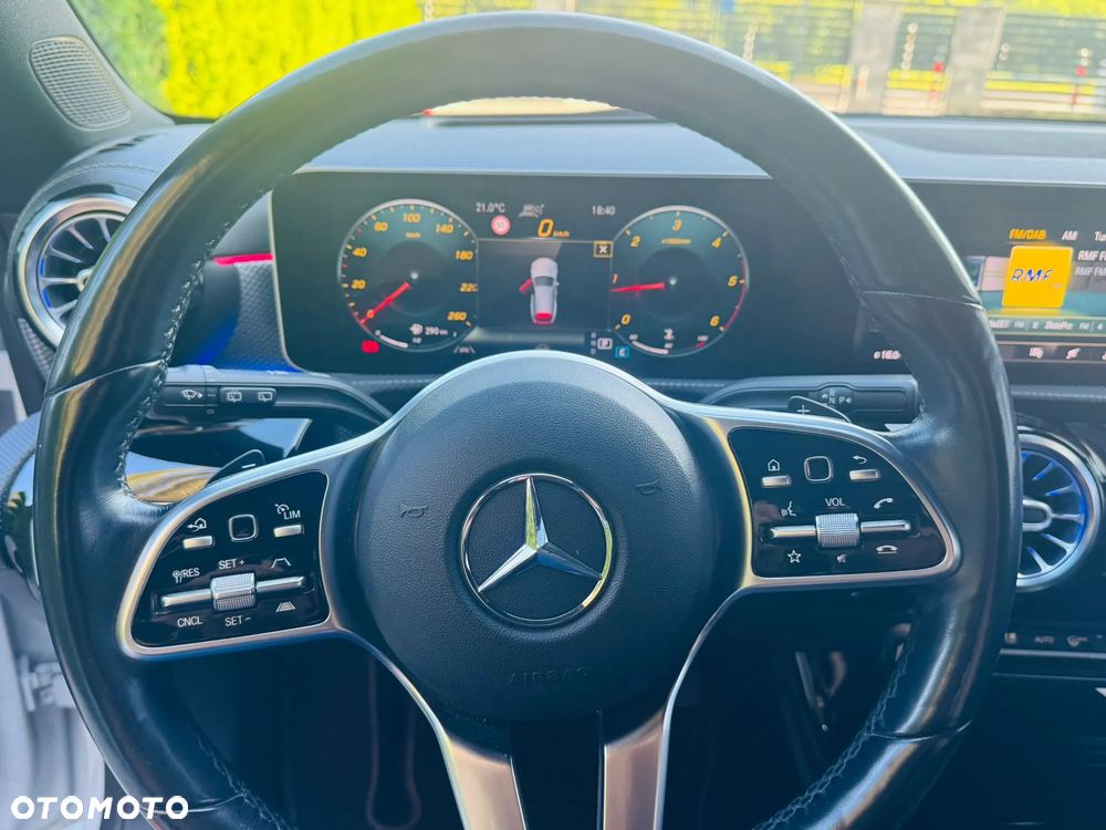 Mercedes-Benz CLA - 7
