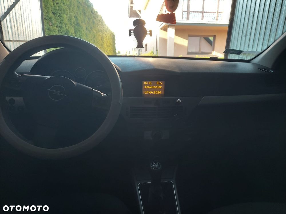 Opel Astra 1.4 Enjoy - 15
