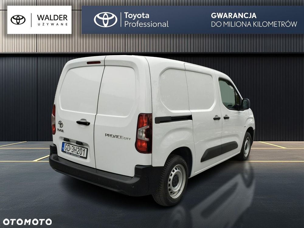 Toyota PROACE CITY - 7