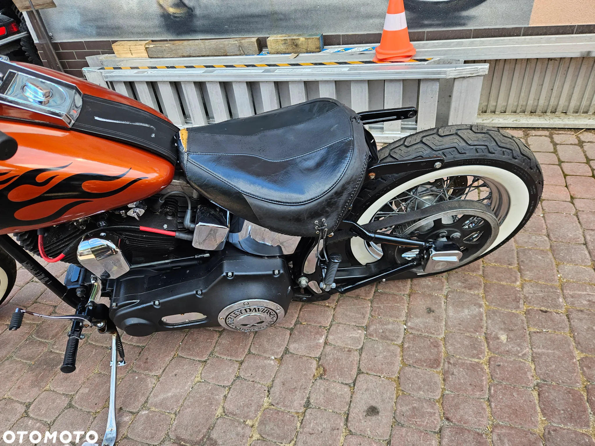 Harley-Davidson Softail Standard - 18