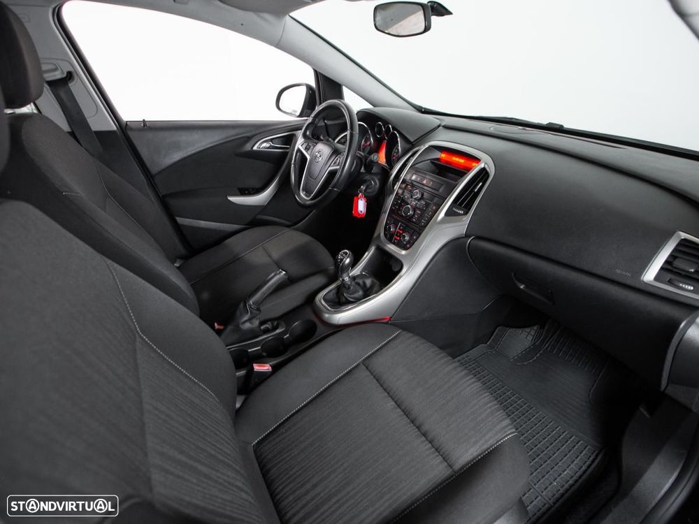 Opel Astra - 8