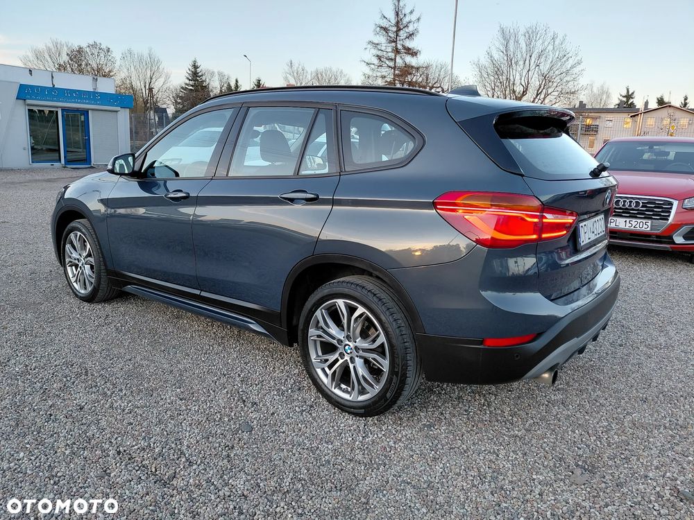 BMW X1 sDrive18i Sport Line - 20