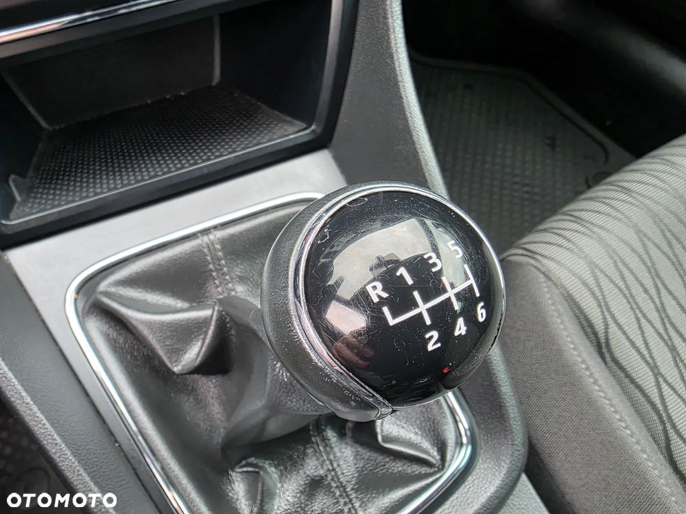 Seat Leon 1.2 TSI Start&Stop CONNECT - 11