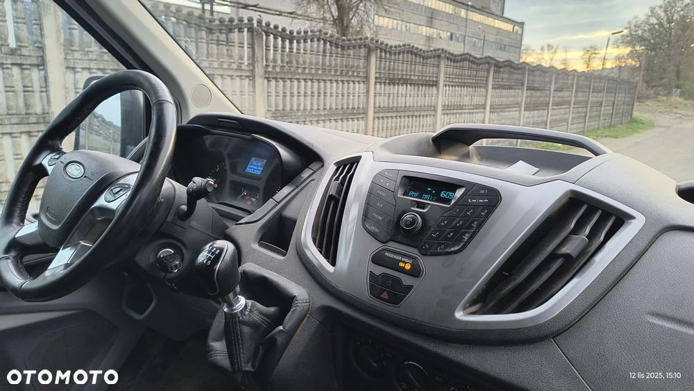 Ford Transit - 8
