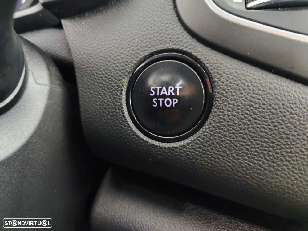 Renault Mégane ENERGY TCe 130 EDC INTENS - 43