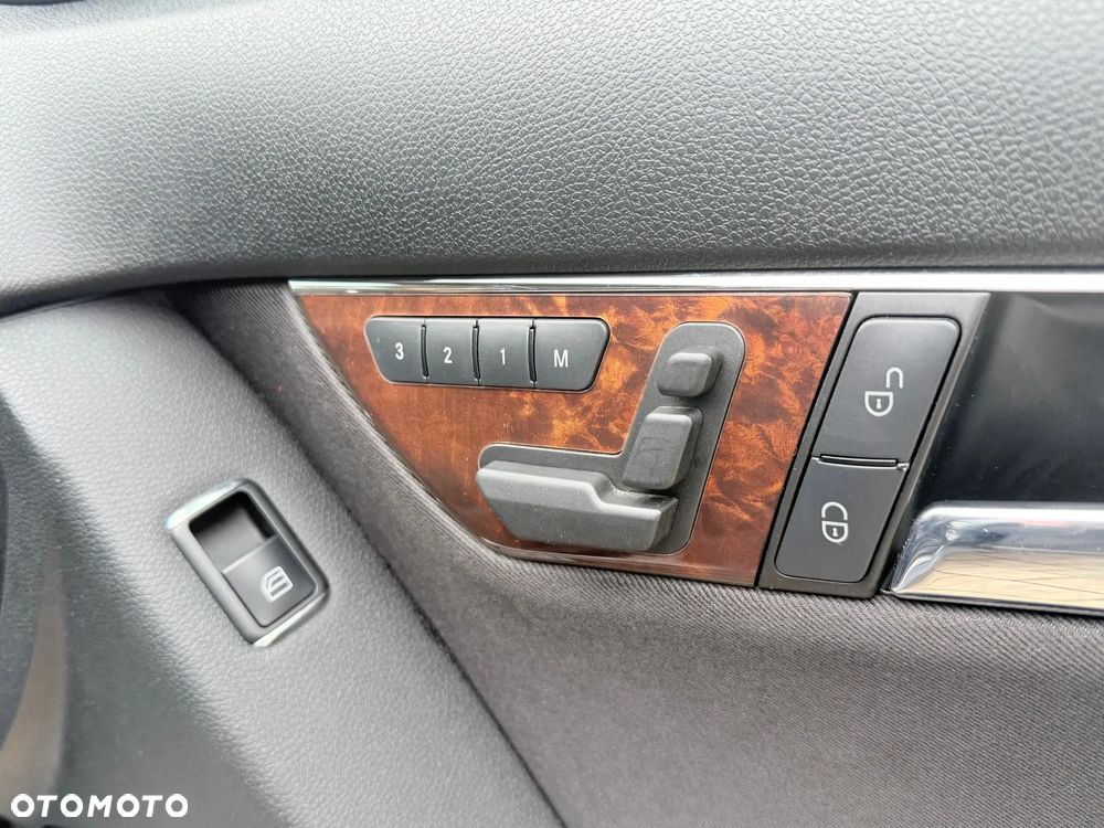 Mercedes-Benz Klasa C 200 Kompressor Automatik Elegance - 18