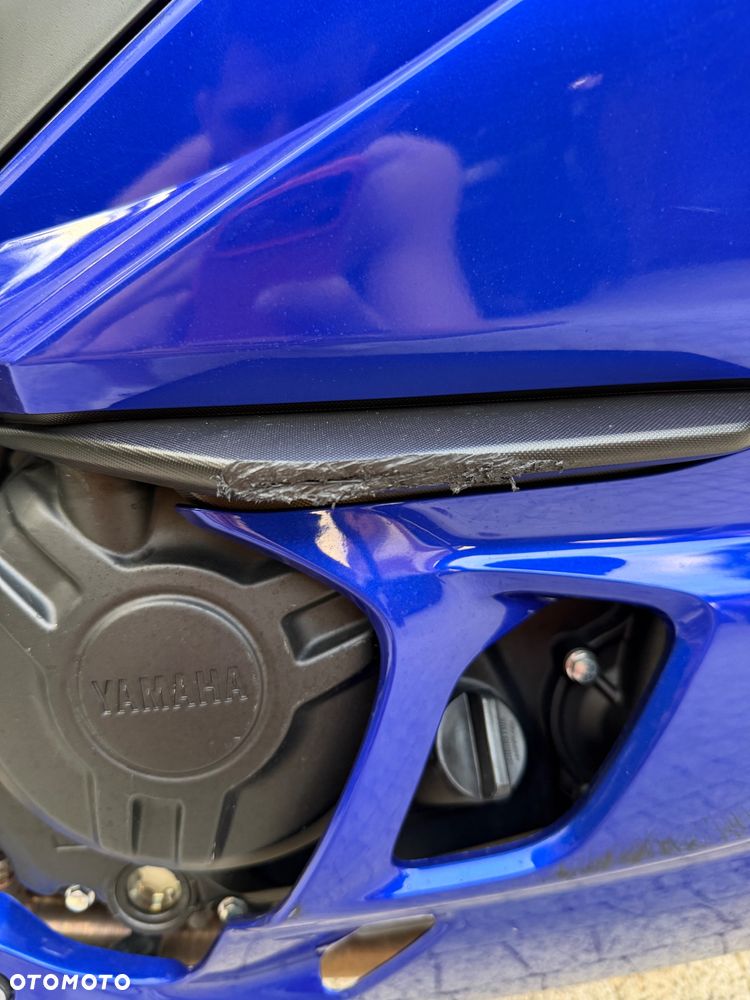 Yamaha R3 - 11