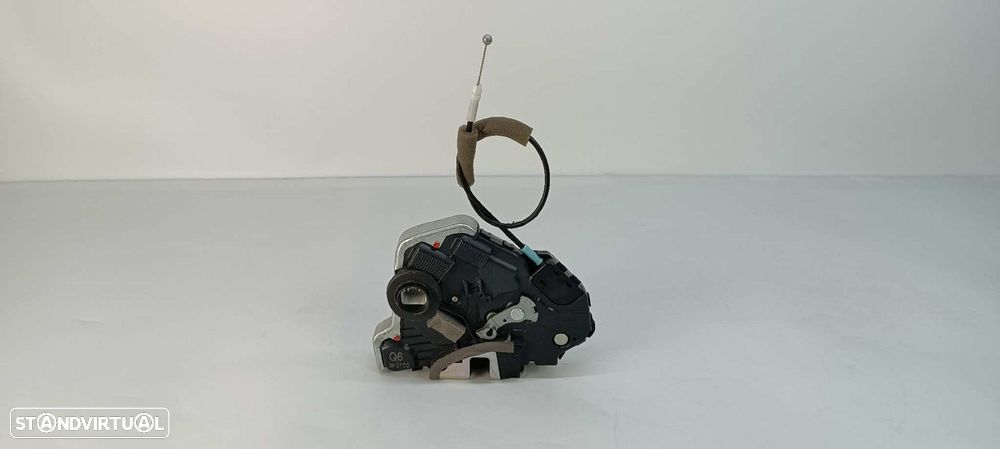 FECHADURA PORTA FRENTE ESQUERDA LEXUS IS 300H - 4
