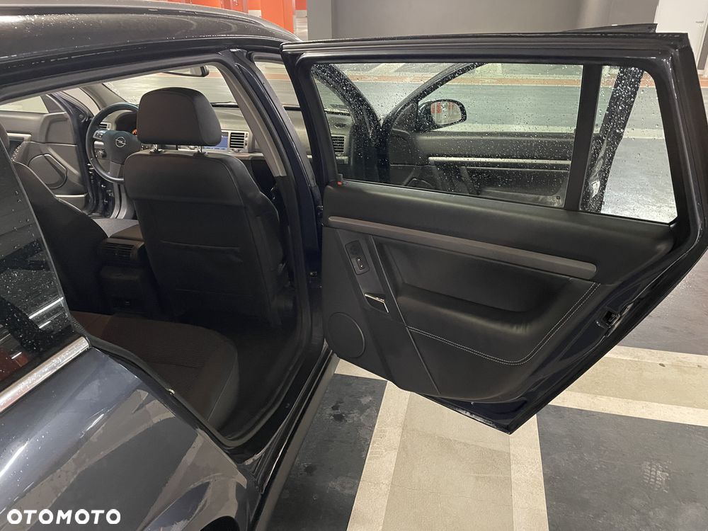 Opel Vectra 2.8 V6 Turbo Automatik Cosmo - 16