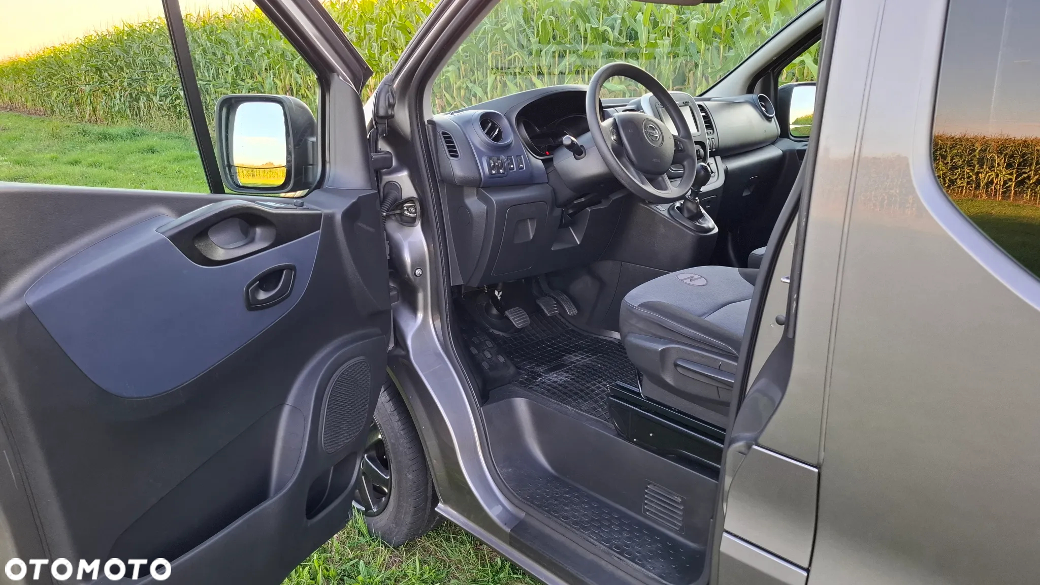 Opel Vivaro L2H1 2.9t Edition Tour - 7