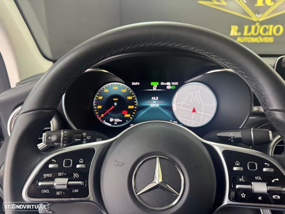 Mercedes-Benz GLC 300 de 4Matic - 23