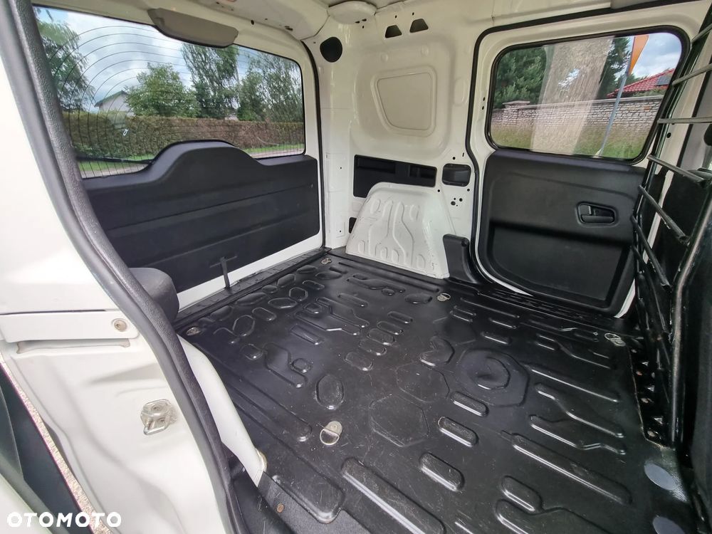 Opel Combo - 10
