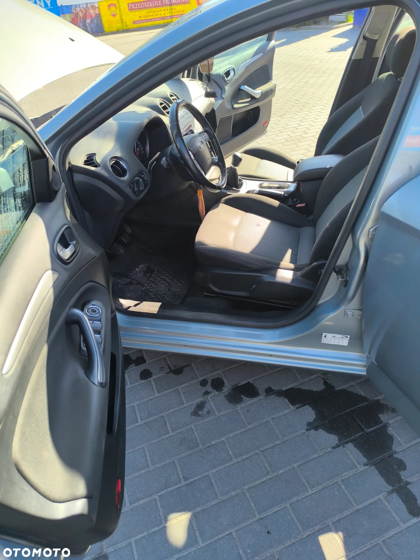 Ford Mondeo 1.8 TDCi Ambiente - 21