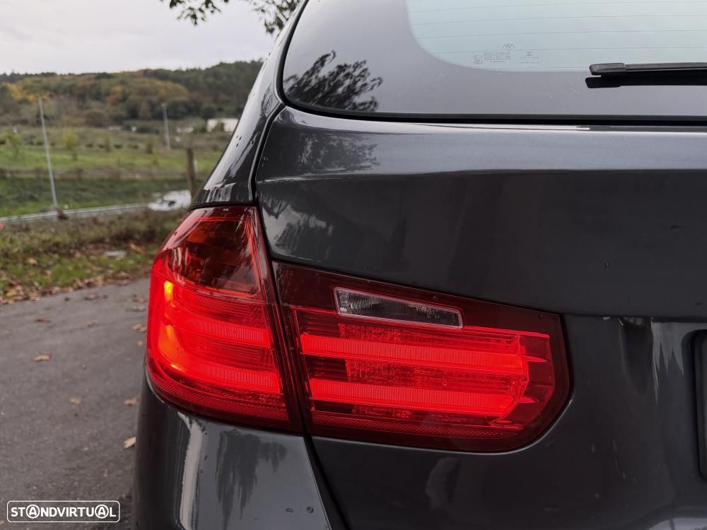 BMW 318 d Touring Line Sport Shadow Auto - 14