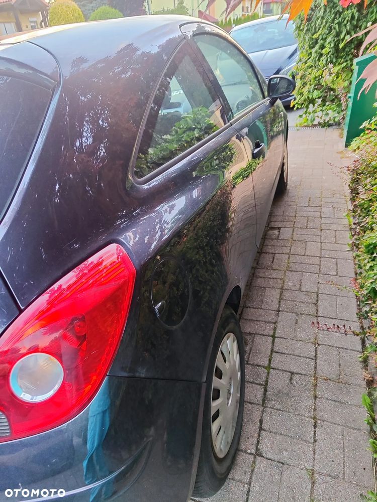 Opel Corsa 1.2 16V Enjoy - 6
