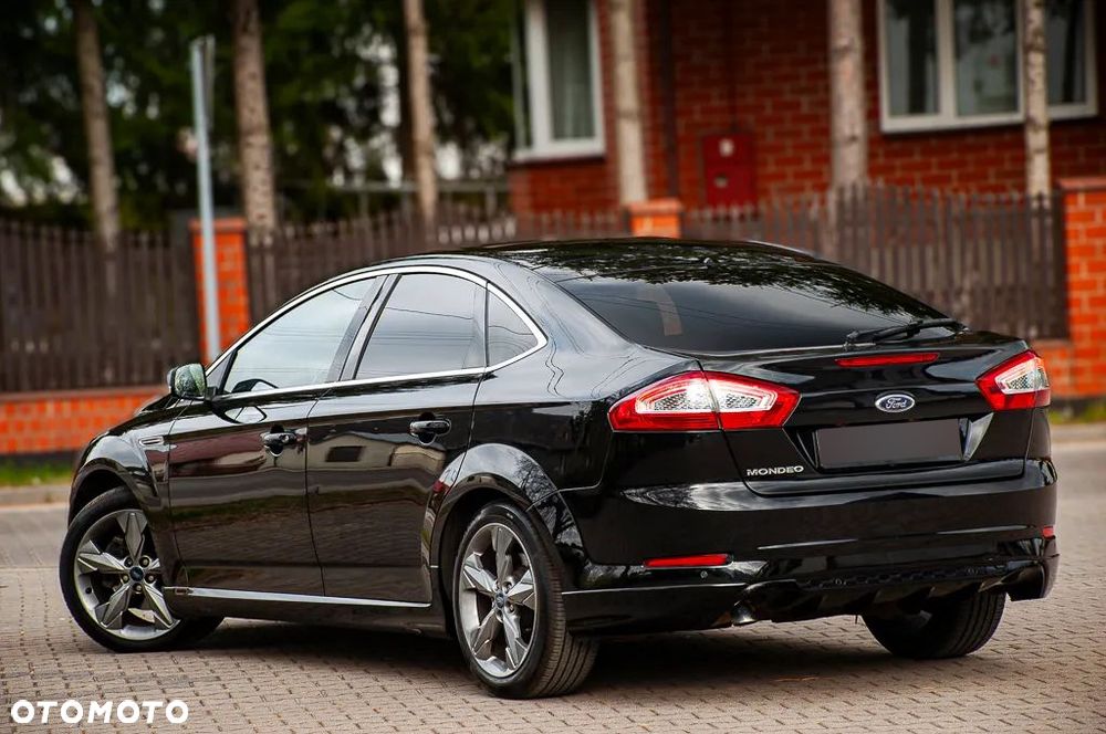 Ford Mondeo 2.0 TDCi Black Magic - 13