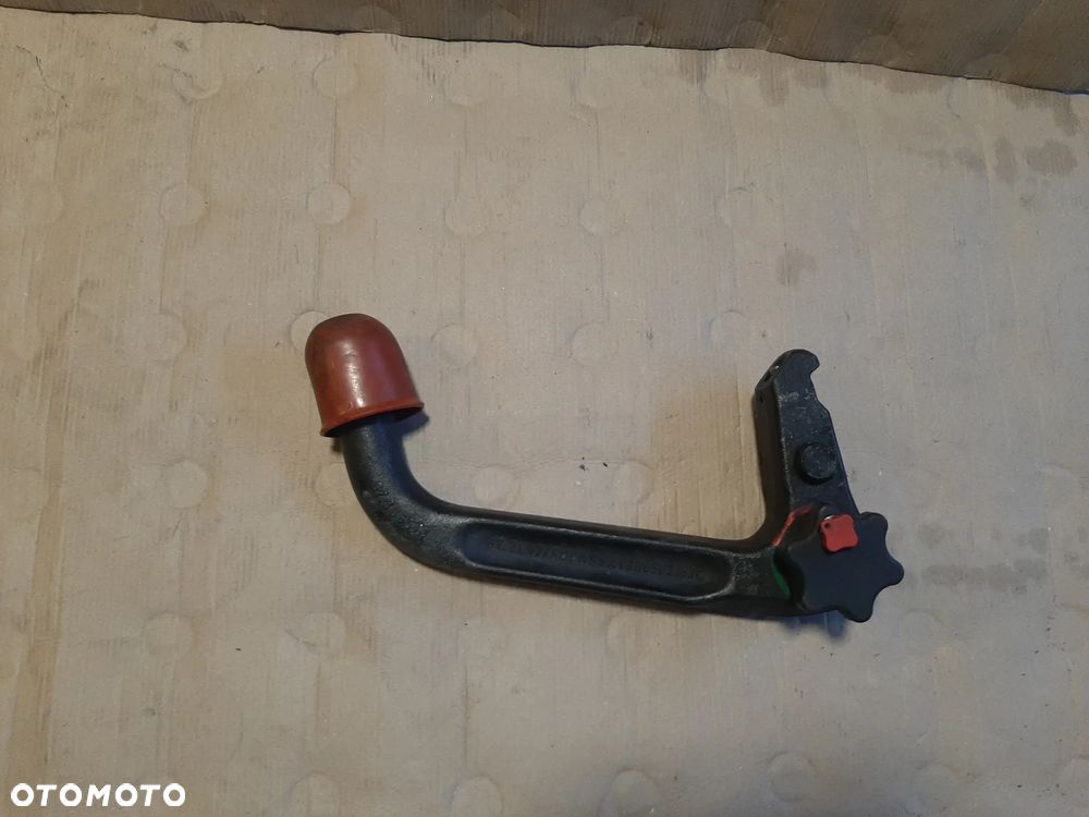 Hak holowniczy VW PASSAT B5  3B0803882C OE - 1