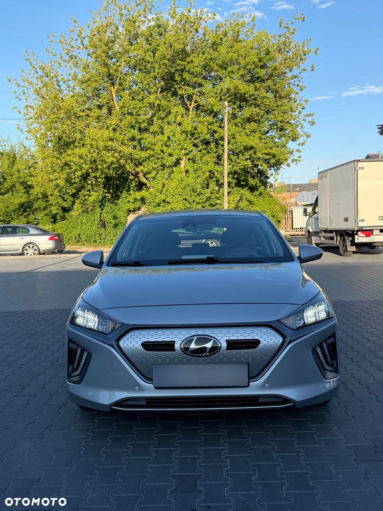 Hyundai IONIQ 1.6 GDI Premium - 2