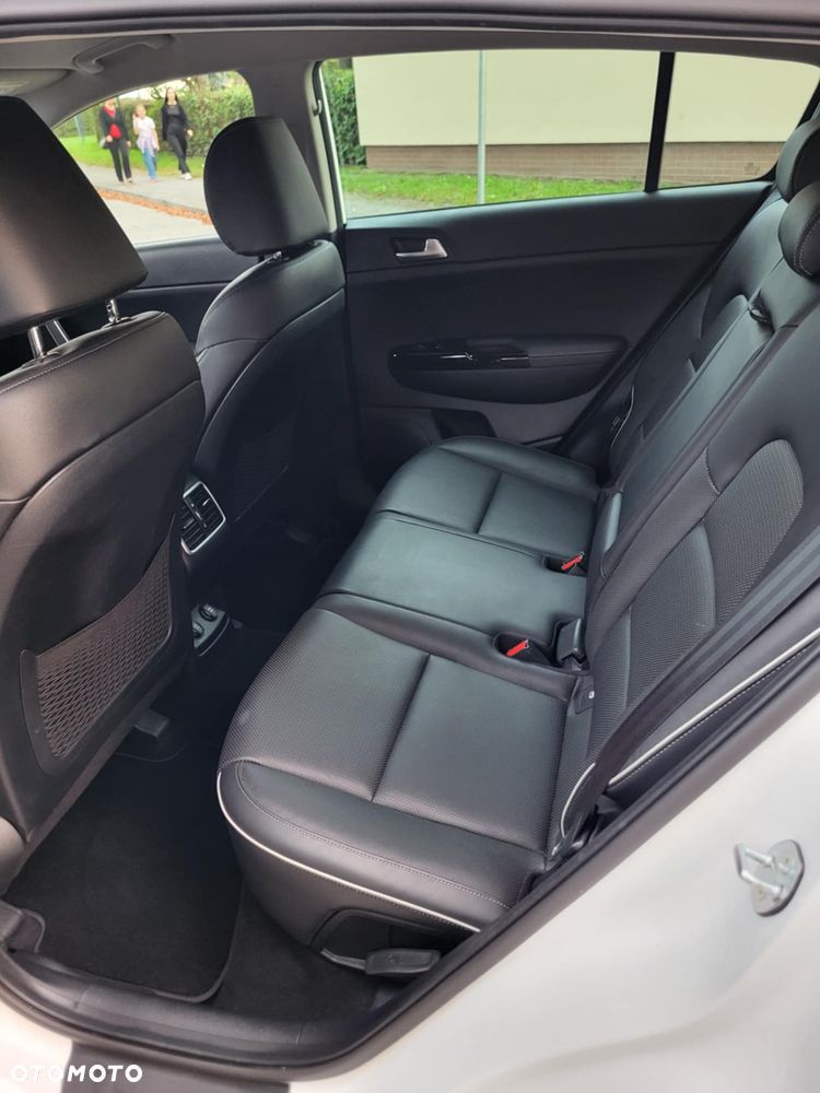 Kia Sportage 1.6 CRDI AWD DCT PLATINUM - 10