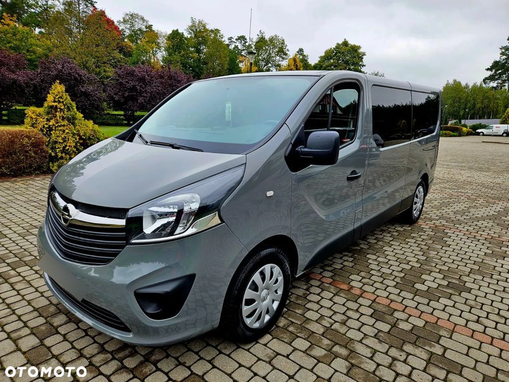 Opel Vivaro - 38