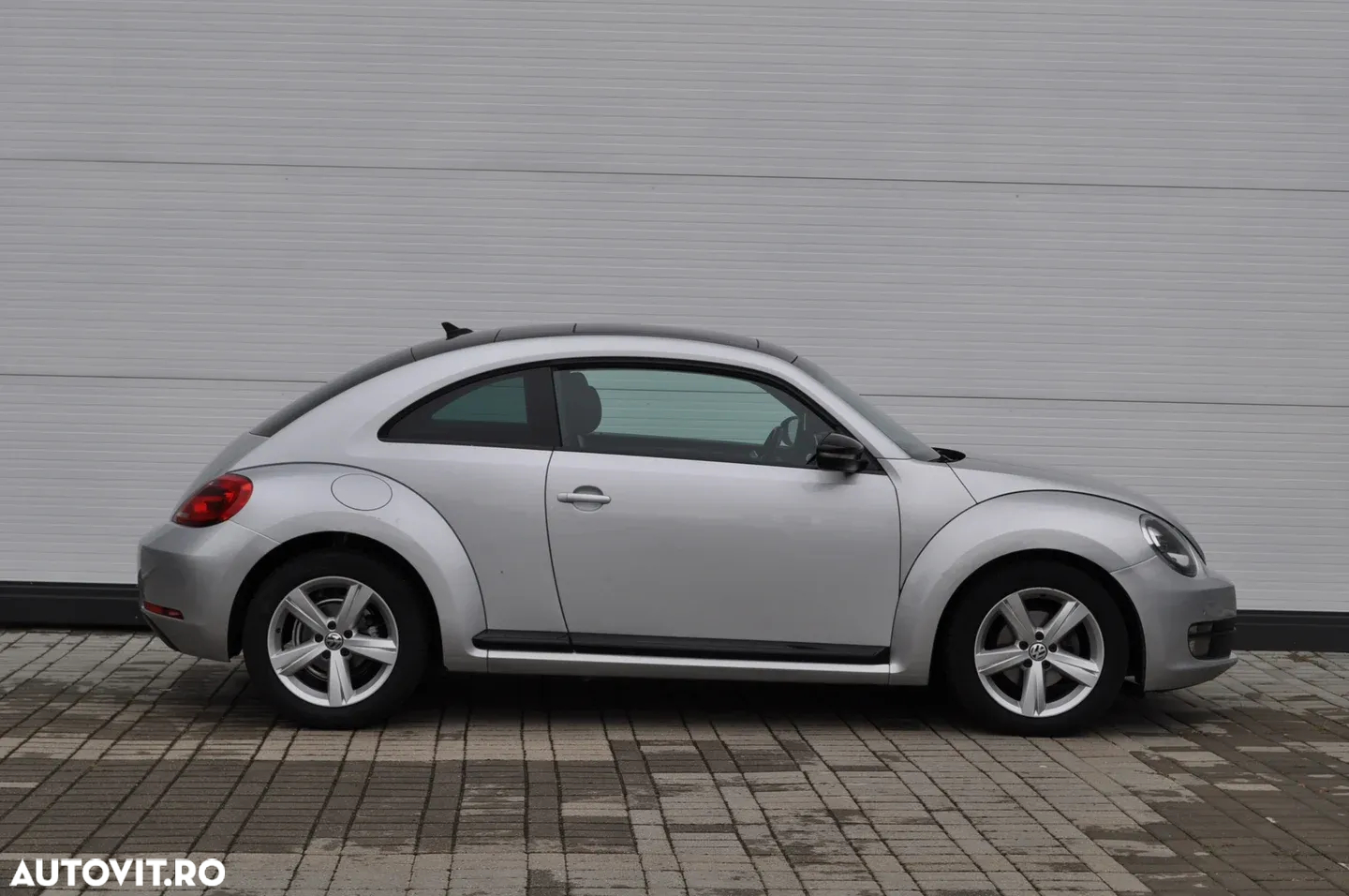 Volkswagen Beetle 2.0 TDI DSG6 Sport - 4