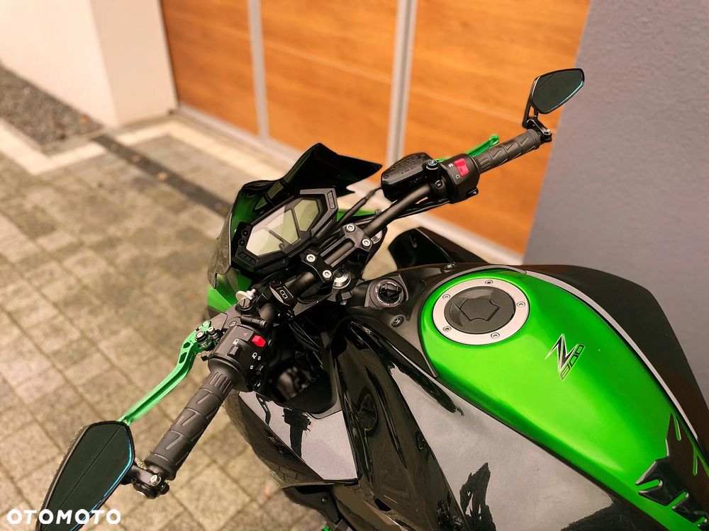Kawasaki Z - 7