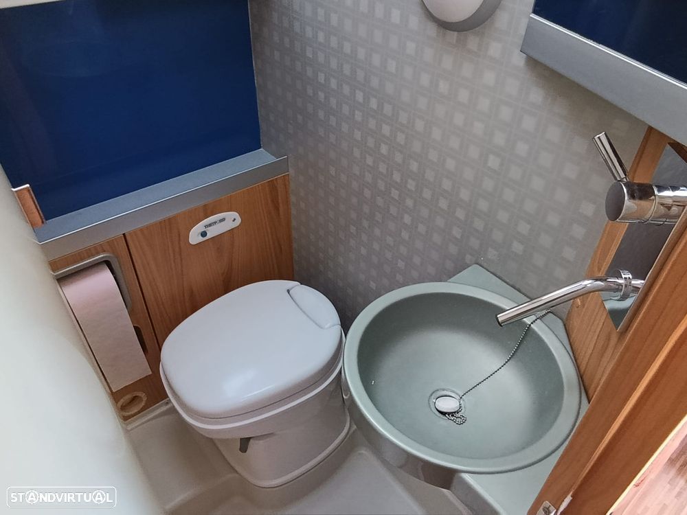 Burstner Aviano i725 - Autocaravana c/Cama Central - 28