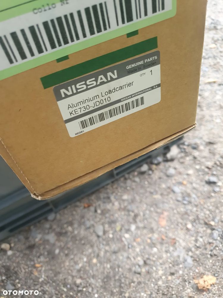 bagażnik dachowy Nissan Qashqai I J10 KE730-JD010 Podstawowy aluminiowy bagażnik dachowy bez relingów Nissan Qashqai J10 - 8