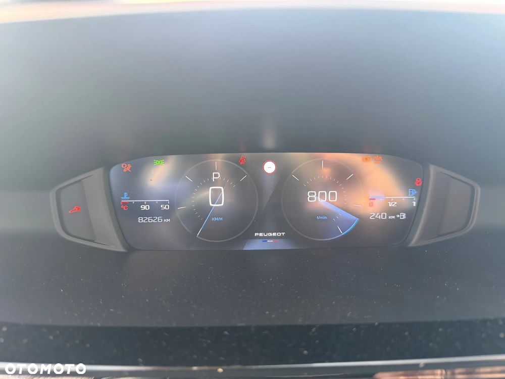 Peugeot 308 BlueHDi 130 EAT8 Allure - 17