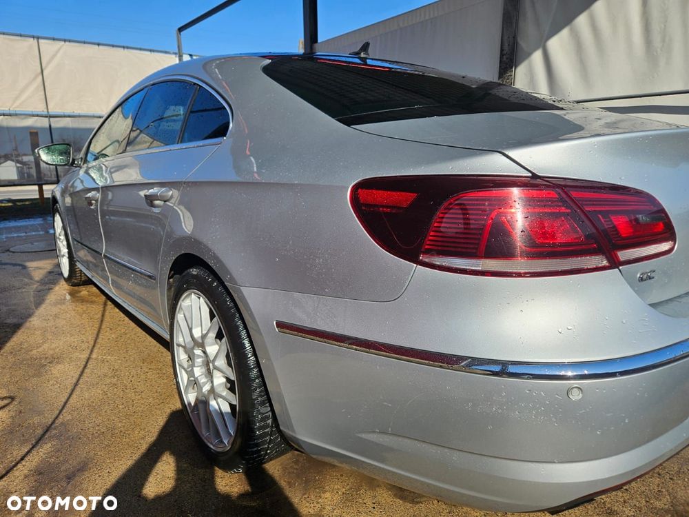 Volkswagen Passat 2.0 TSI Highline DSG - 4