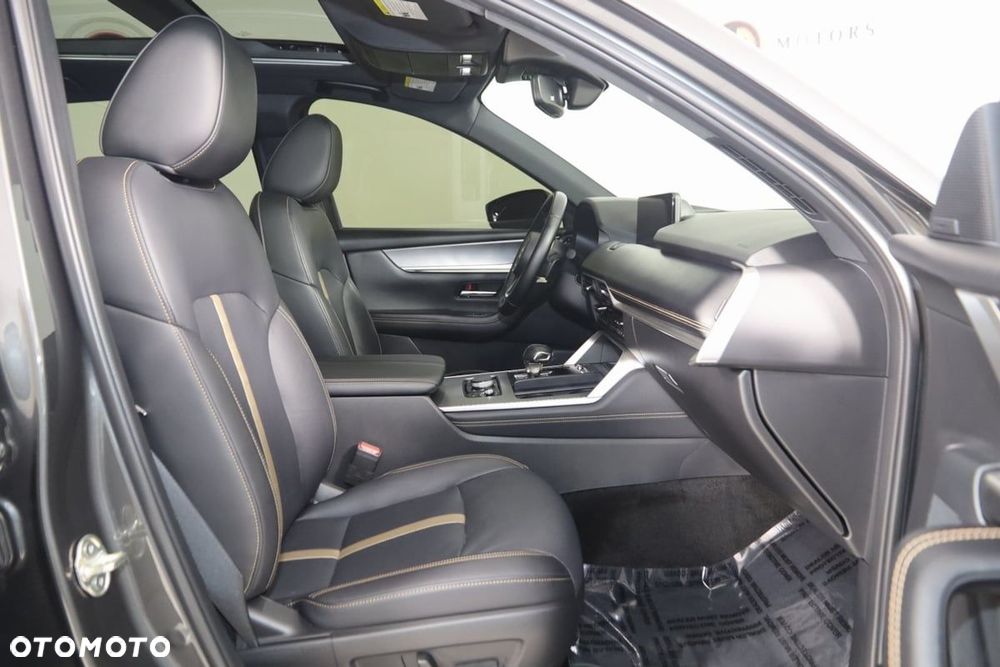 Mazda CX-90 - 13