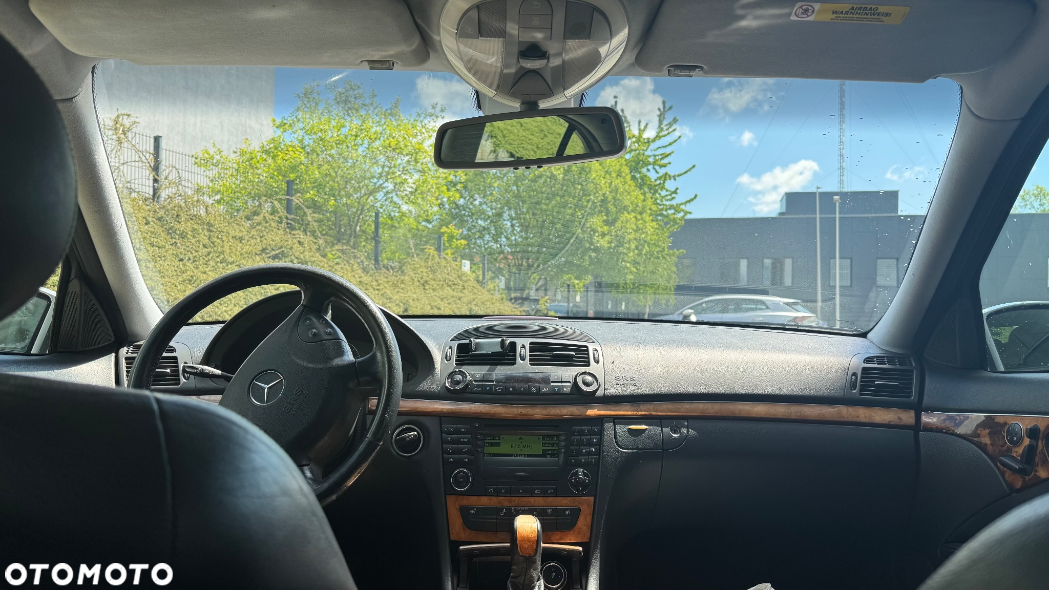 Mercedes-Benz Klasa E 320 T 4 Matic Elegance - 6