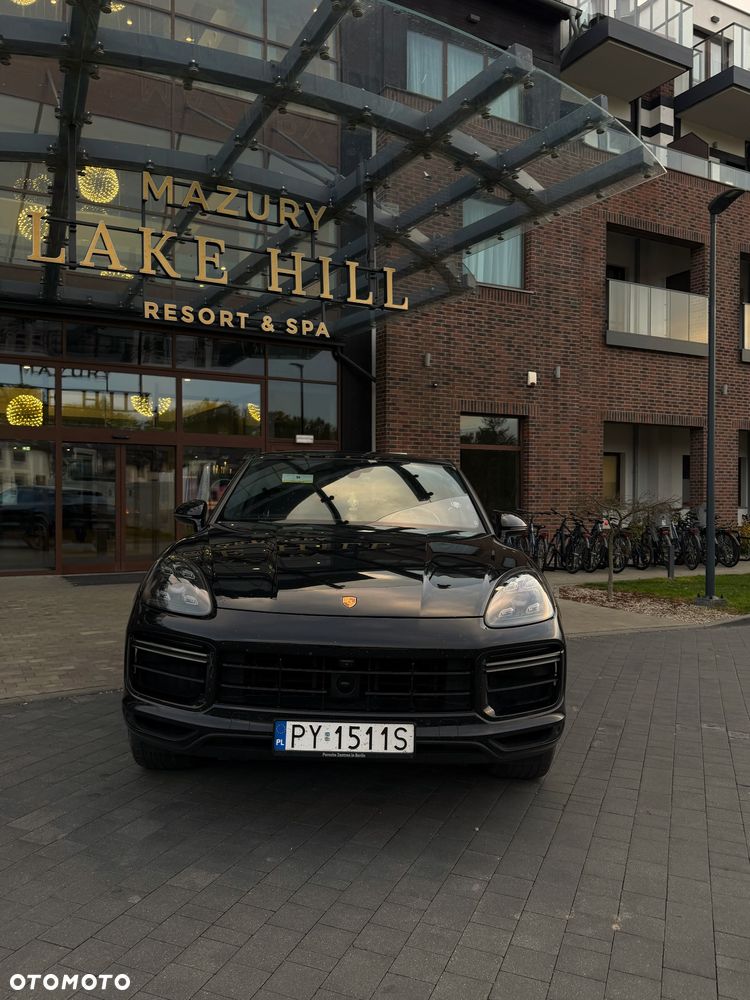 Porsche Cayenne Turbo - 1