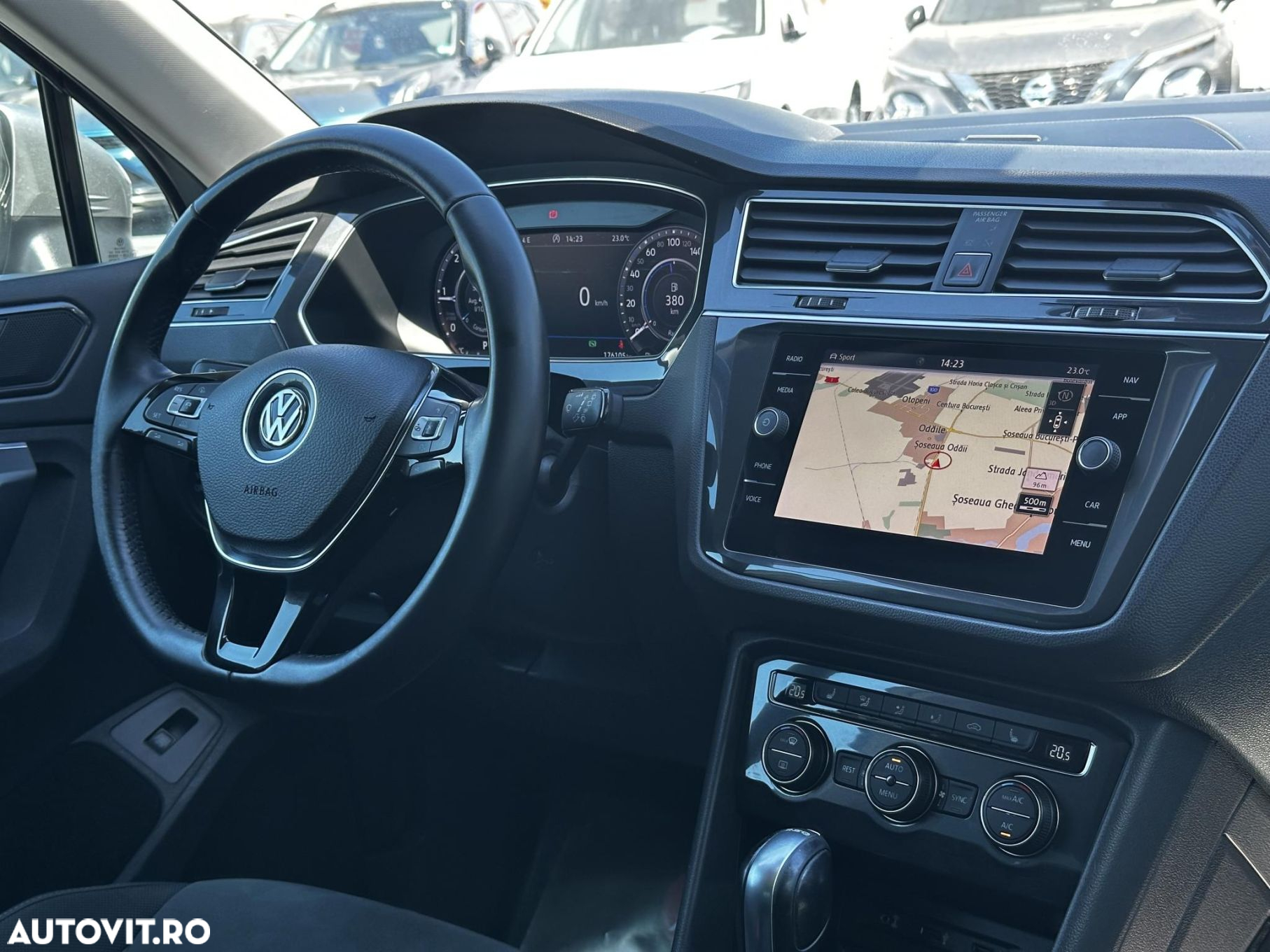 Volkswagen Tiguan - 7
