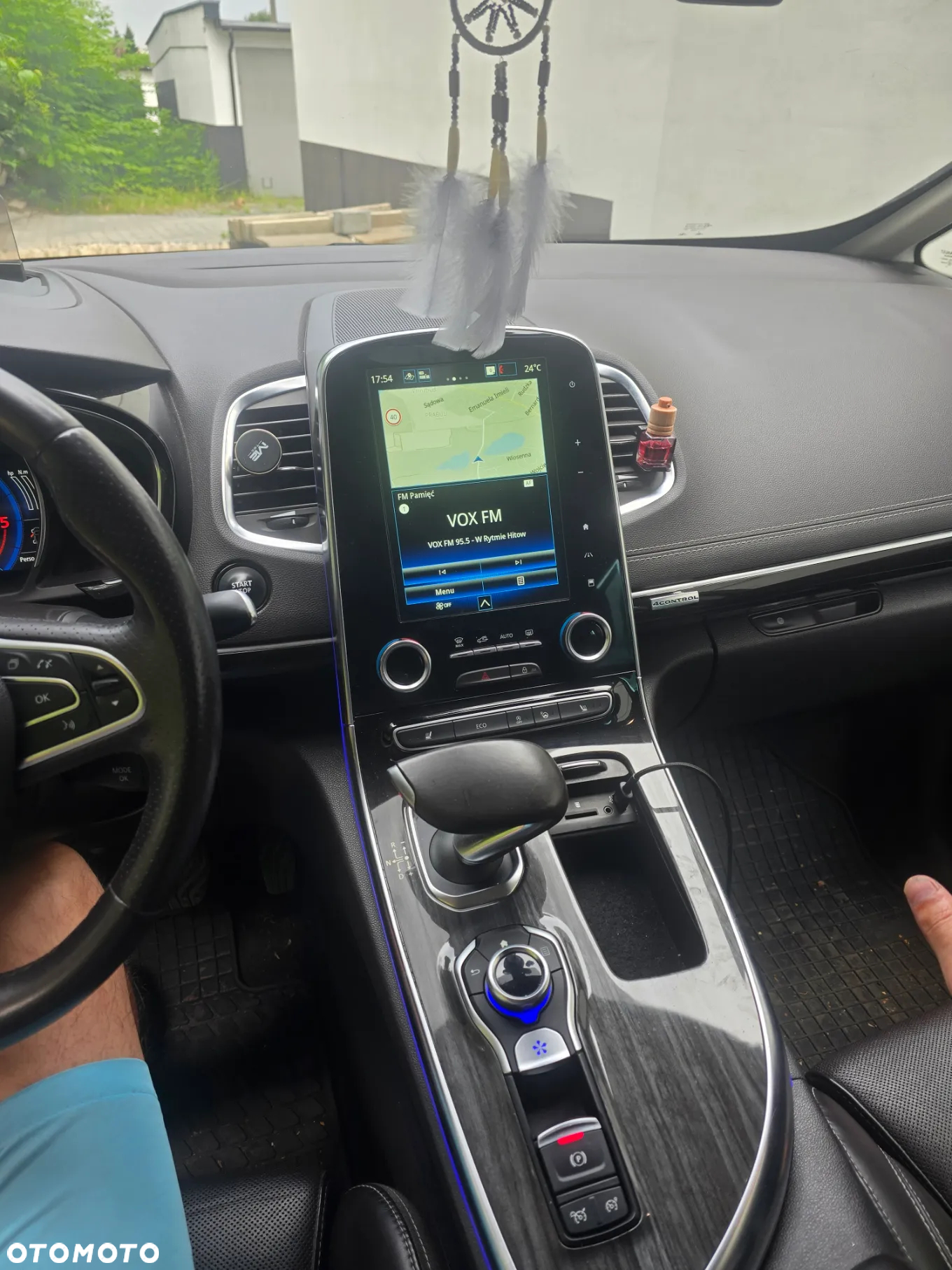 Renault Espace 1.6 dCi Energy Initiale Paris EDC - 18
